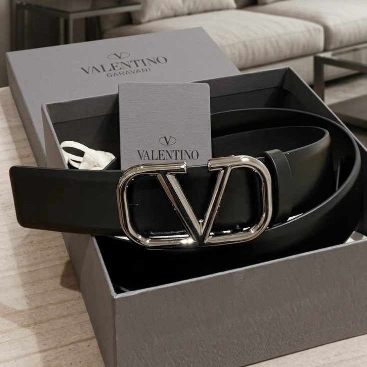 valentino-garavani-belt